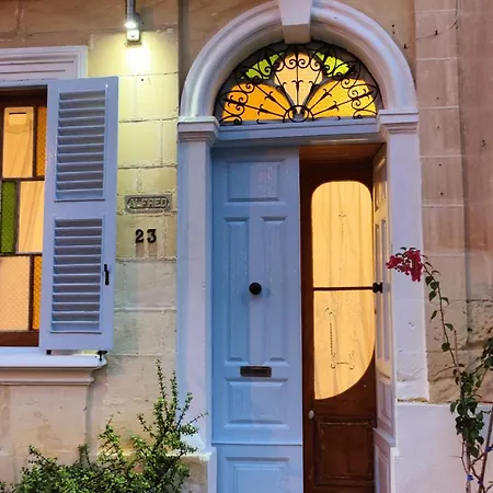 Malta, Flat - Minutes From The Sea! Prázdninový dům Sliema